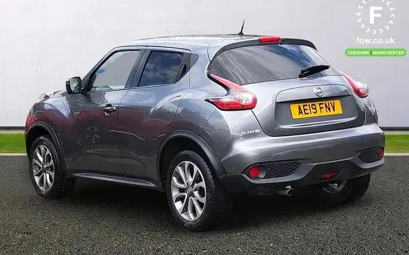 Used Nissan Juke Tekna 113 HP (83 kW) 2019 Grey SUV