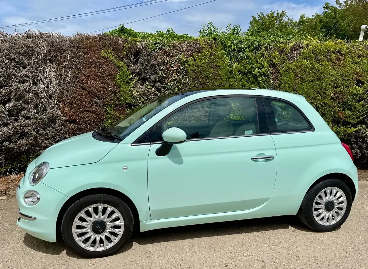 Used Fiat 500 Lounge 69 HP (50 kW) 2016 Green Hatchback