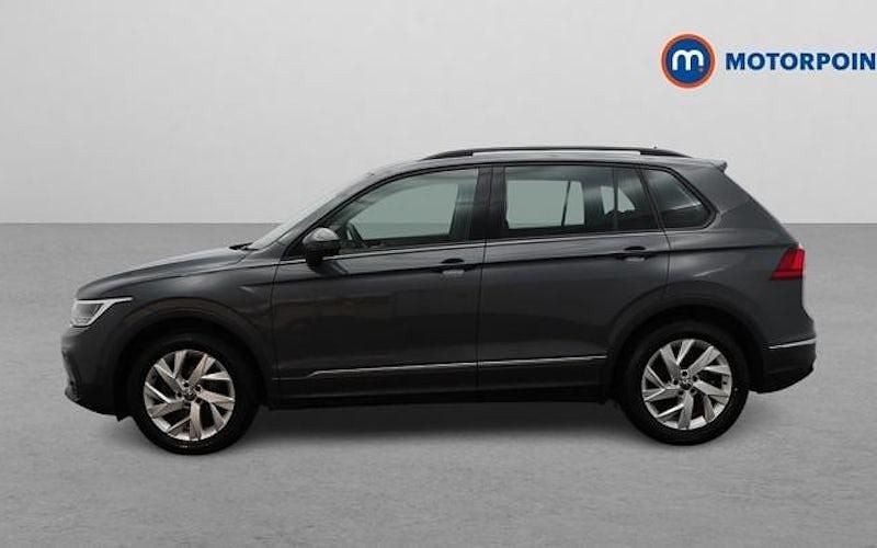 Used VW Tiguan Life 131 HP (96 kW) 2023 SUV