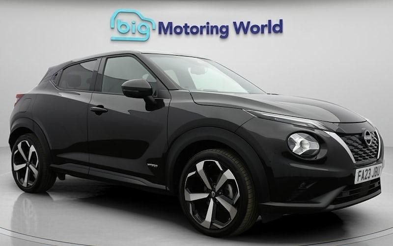 Black Used 2023 Nissan Juke Tekna SUV | £17,300 (Fair price) - Image 1/4