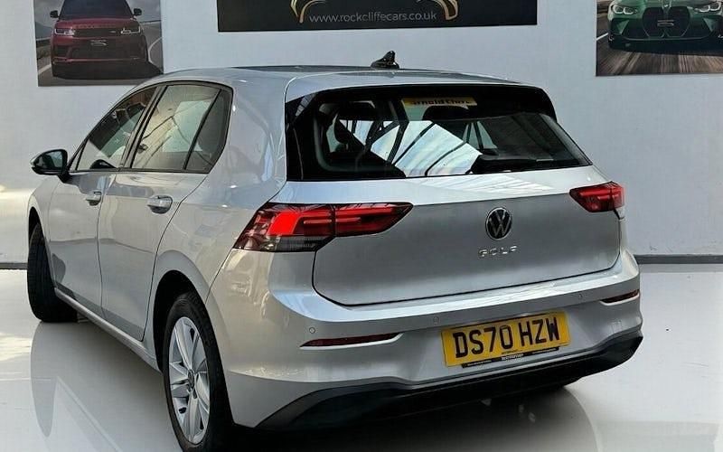 Used VW Golf VIII Life 131 HP (96 kW) 2024 Hatchback