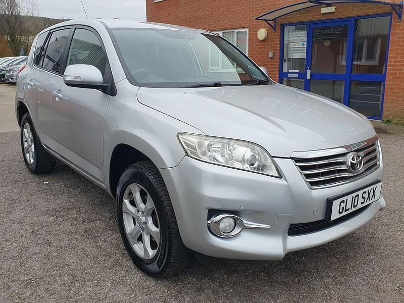 Used Toyota RAV4 150 HP (110 kW) 2010 Silver SUV