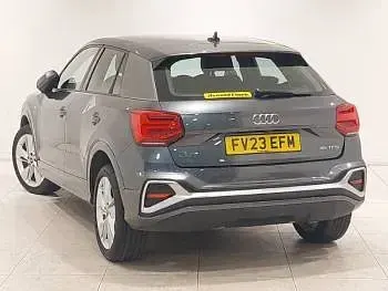 Używany Audi Q2 S-Line 150 KM (110 kW) 2023 Szary SUV