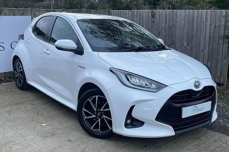 Used 2021 Toyota Yaris Hybrid Design | £12,250 (Fair price) - Image 1/1