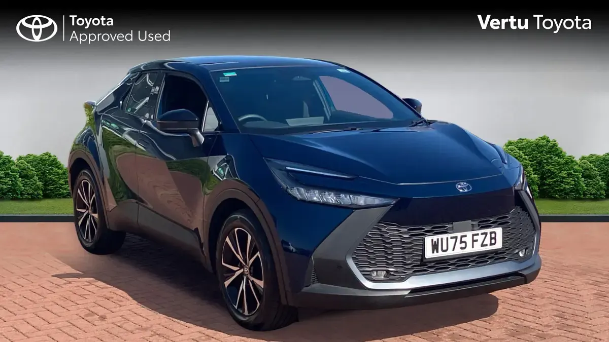 Used Toyota C-HR Design 223 HP (164 kW) 2025 SUV