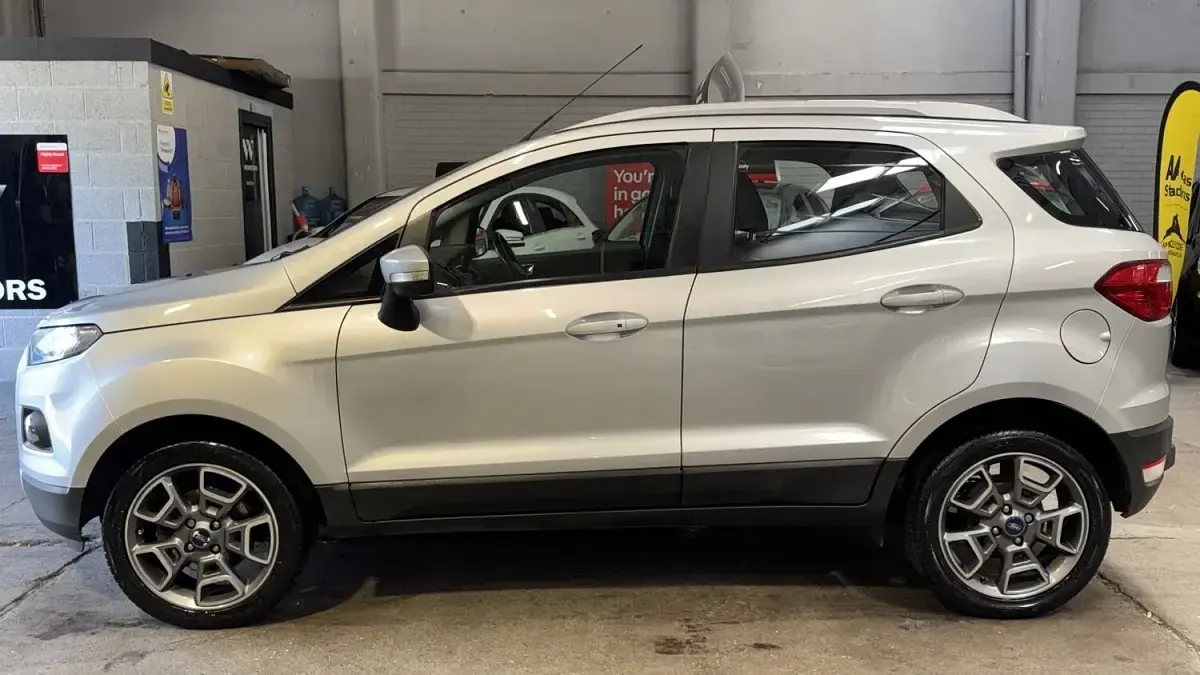 Used Ford Ecosport Titanium 95 HP (69 kW) 2015 Silver SUV