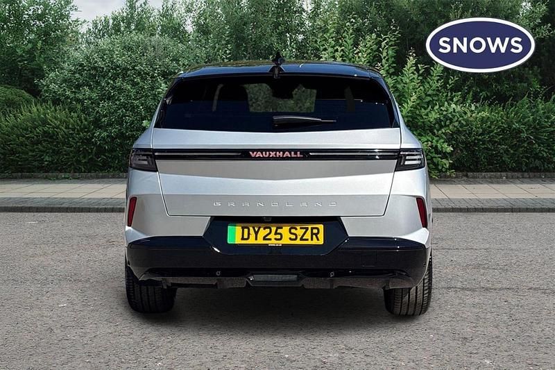 Used Vauxhall Grandland 156 kW (213 HP) 2025 Grey SUV