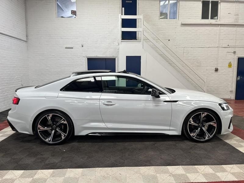 Used Audi RS5 Comfort 444 HP (326 kW) 2020 White Coupe
