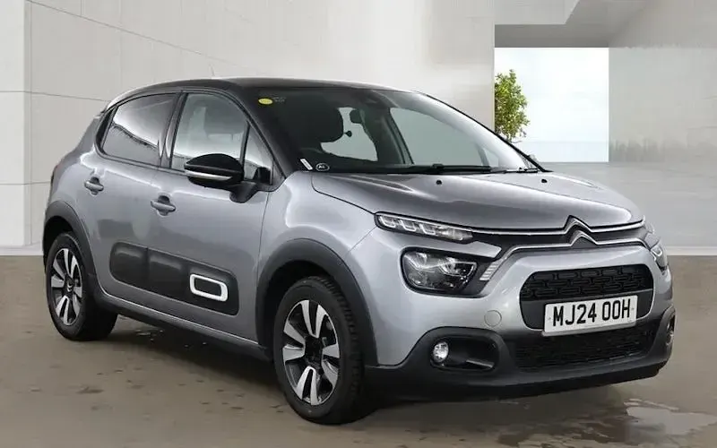 Used Citroën C3 PureTech 110 HP (80 kW) 2024 Hatchback