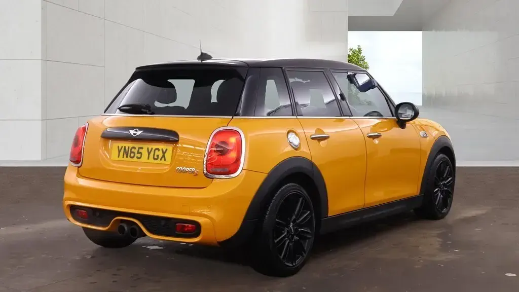 Used Mini Cooper S Hatch 2015 Orange Hatchback