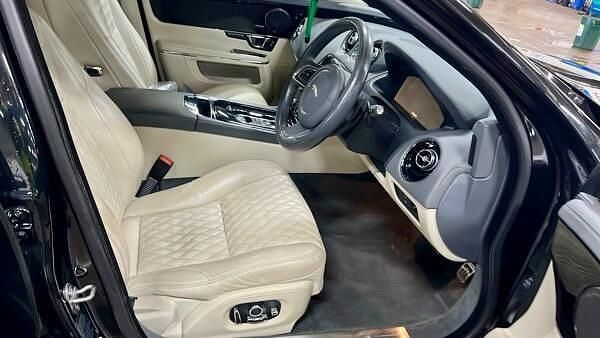 Used Jaguar XJ 2015 Black Sedan