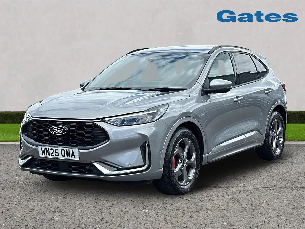 Used Ford Kuga ST-Line 150 HP (110 kW) 2025 Silver SUV