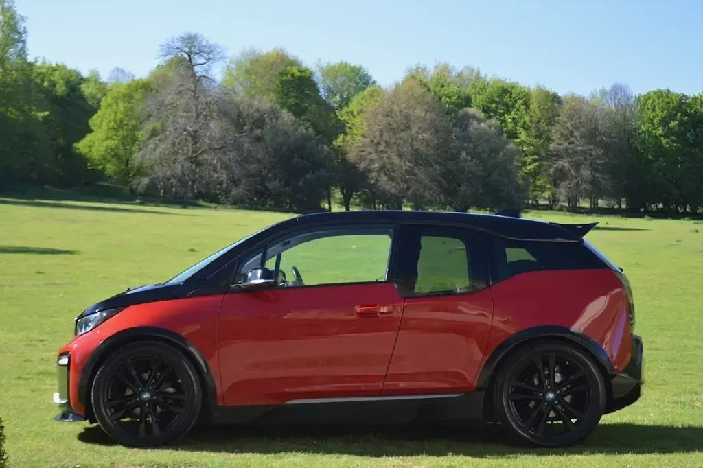 Used BMW i3 Sport Line 135 kW (184 HP) 2018 Red Hatchback