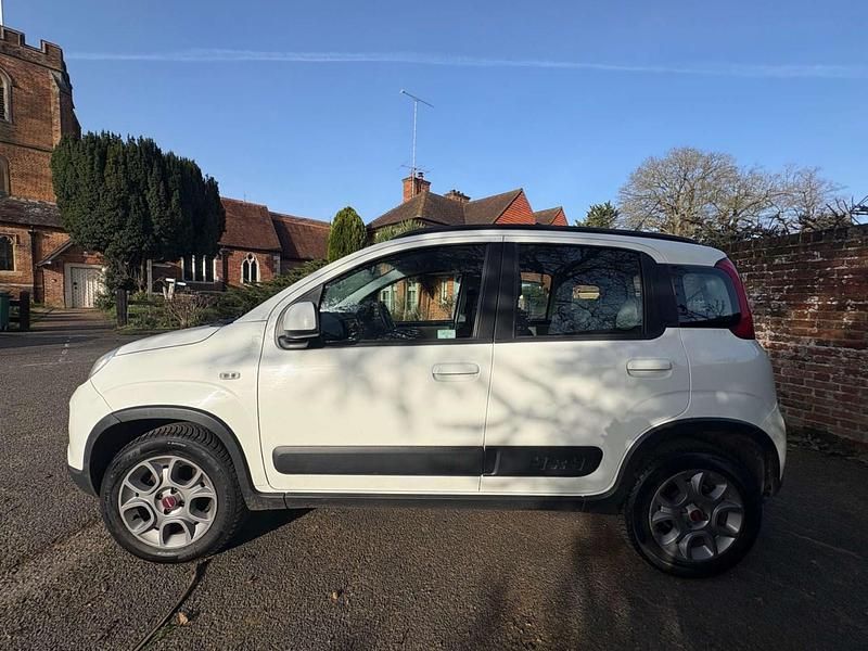Used Fiat Panda 4x4 85 HP (62 kW) 2013 White Hatchback
