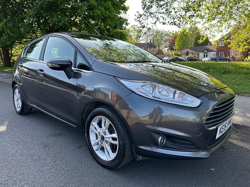 Used Ford Fiesta Zetec 2015 Grey Hatchback