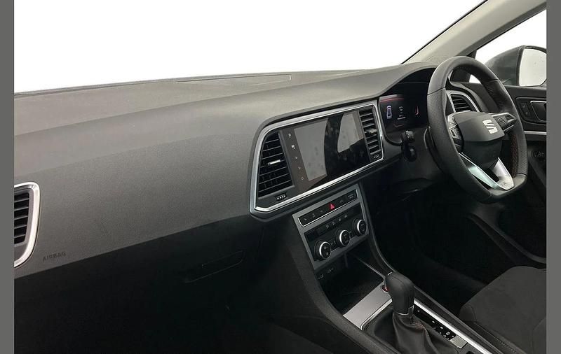 New Seat Ateca FR-Line 150 HP (110 kW) 2025 White SUV