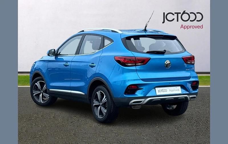 Used MG ZS Excite 105 HP (77 kW) 2022 Blue SUV
