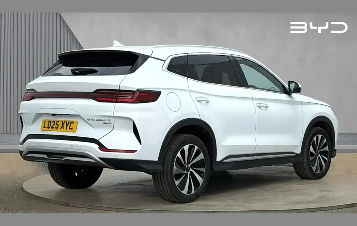 Used BYD Seal U Comfort 218 HP (160 kW) 2025 White SUV