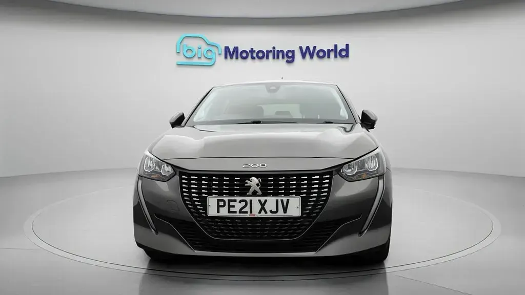 Used Peugeot 208 Allure Premium 100 HP (73 kW) 2021 Grey Hatchback