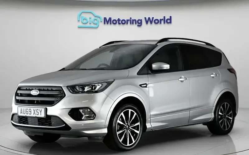 Used Ford Kuga ST-Line 150 HP (110 kW) 2019 Silver SUV