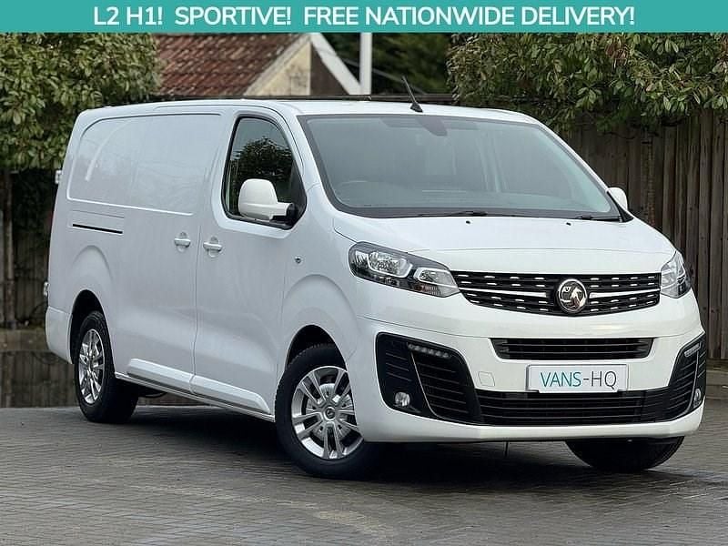 White Used 2021 Vauxhall Vivaro Sportive MPV | £10,995 (Good price) - Image 1/4