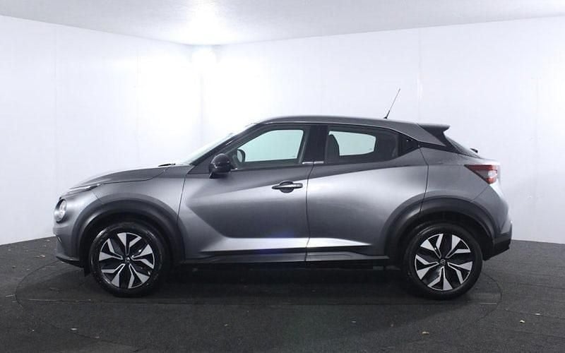 Used Nissan Juke Acenta 114 HP (83 kW) 2022 Grey SUV