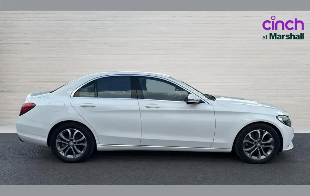 Used Mercedes C220 168 HP (123 kW) 2017 White Sedan