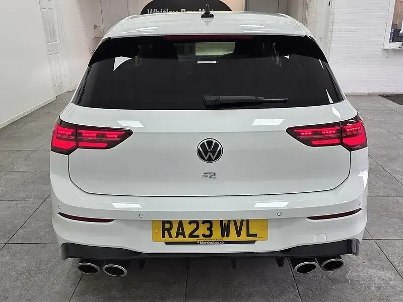 Used VW Golf VIII R 320 HP (235 kW) 2023 White Hatchback