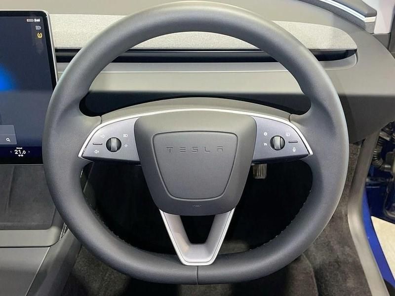 Used Tesla Model 3 RWD 208 kW (283 HP) 2024 Blue Sedan