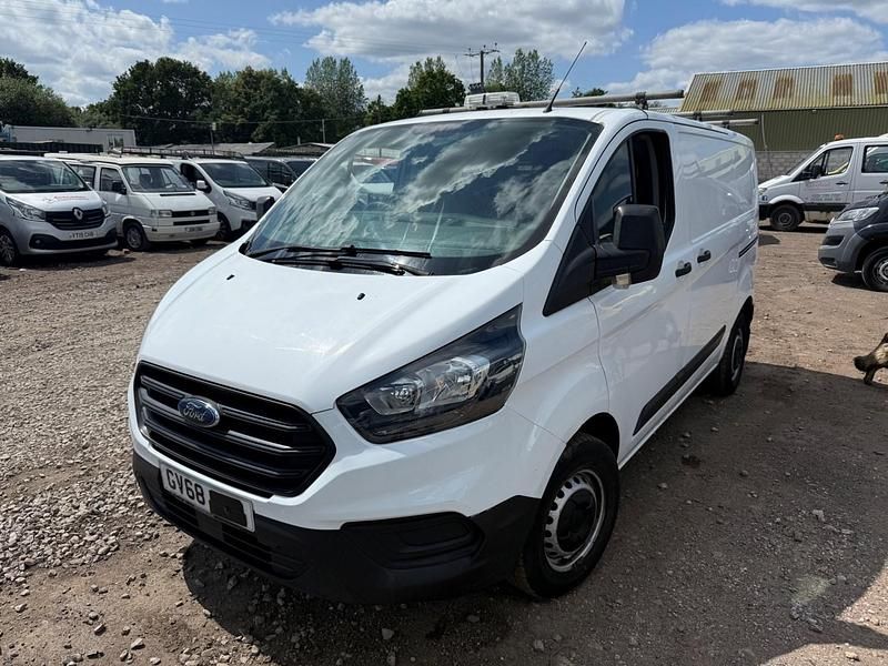 White Used 2019 Ford Transit Custom Van | £4,595 - Image 1/4