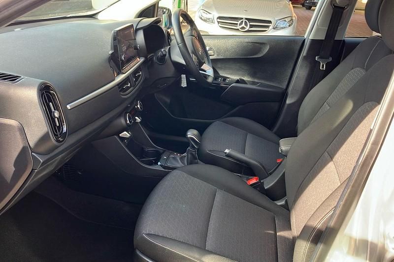 Used Kia Picanto 67 HP (49 kW) 2021 Silver Hatchback