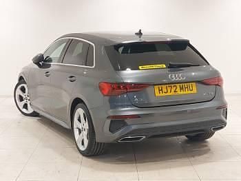 Usado Audi A3 S-Line 110 HP (80 kW) 2022 Cinzento Sedan
