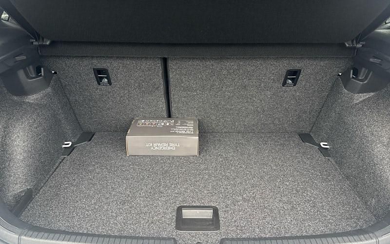 Used VW Polo R-line 110 HP (80 kW) 2021 White Hatchback