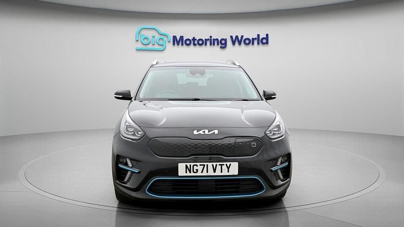 Used Kia e-Niro 147 kW (201 HP) 2022 SUV