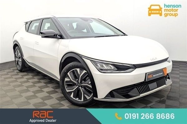 White Used 2022 Kia EV6 2 SUV | £17,499 (Fair price) - Image 1/1