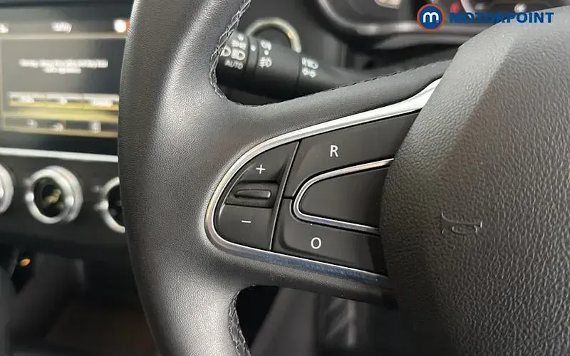 Used Renault Kadjar Version S 140 HP (102 kW) 2020 White SUV