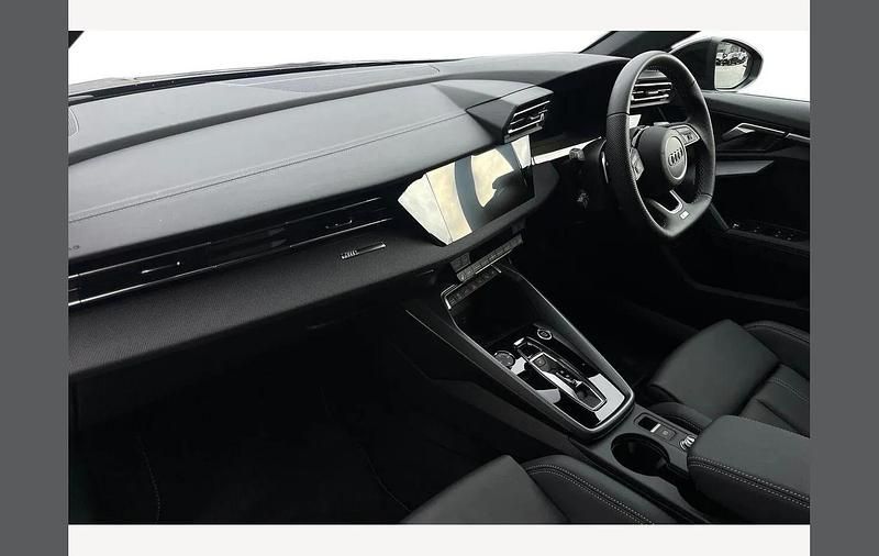 New Audi A3 e-tron Black Edition 204 HP (150 kW) 2025 Navarra blue Hatchback