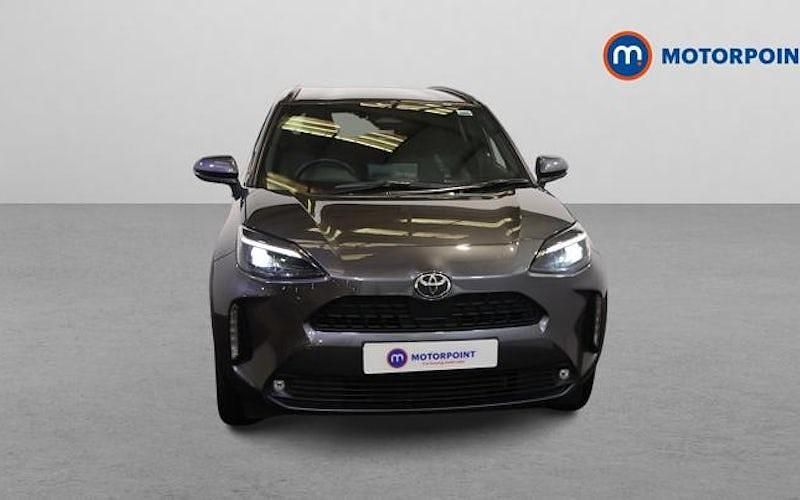 Used Toyota Yaris Hybrid Design 116 HP (85 kW) 2026 Estate