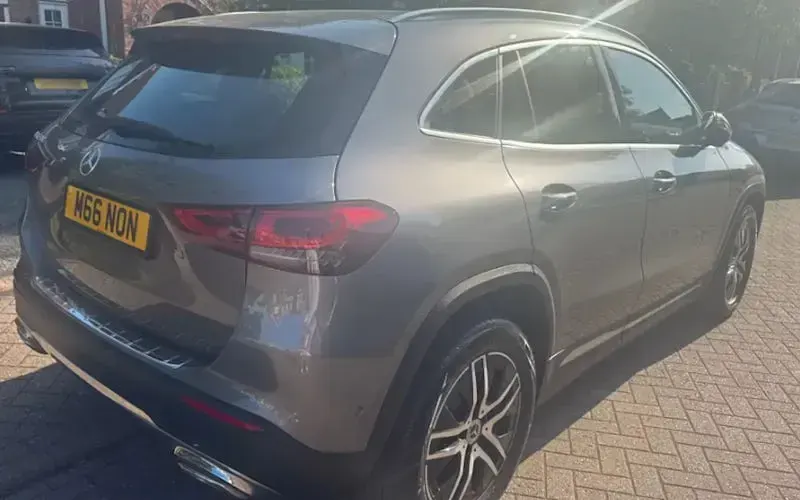 Used Mercedes GLA200 Executive 163 HP (119 kW) 2022 SUV