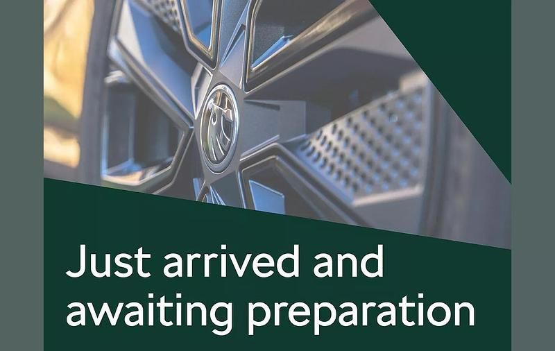 Silver Used 2022 Skoda Karoq SportLine SUV | £22,500 (Fair price) - Image 1/4