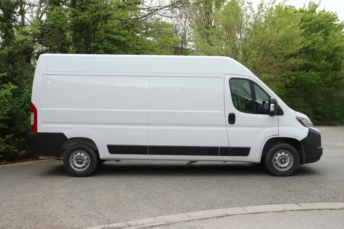 Ny Vauxhall Movano 2026 Vit
