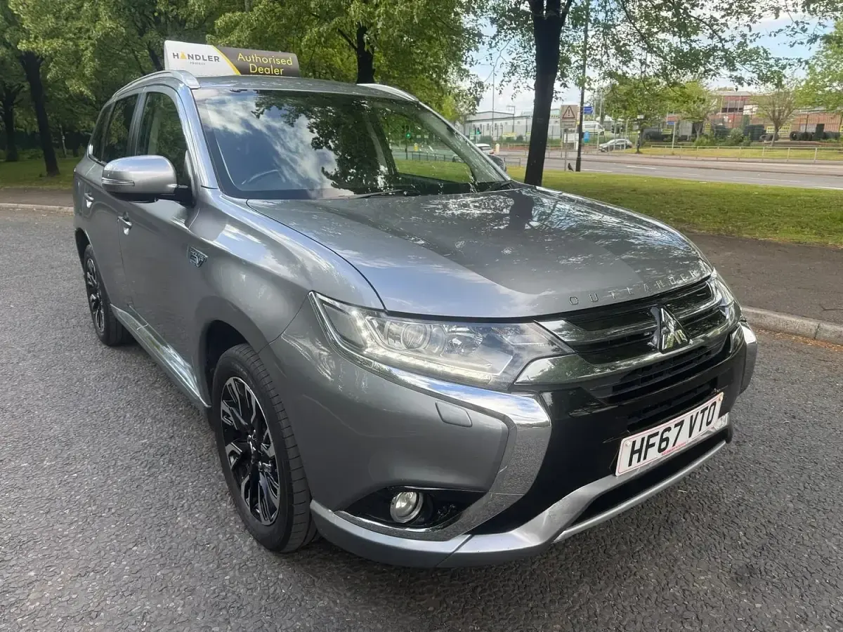 Used Mitsubishi Outlander P-HEV 2017 Grey Estate