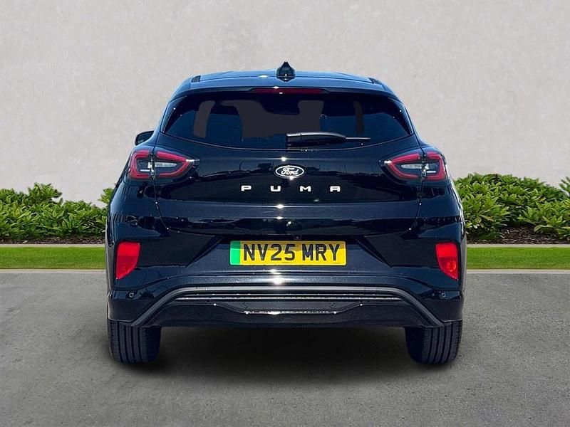 Usado Ford Puma Select 122 kW (167 HP) 2025 Preto SUV