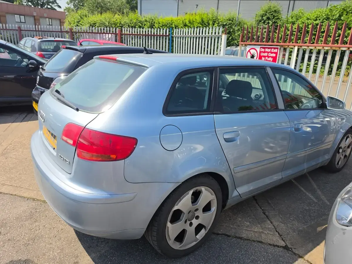 Used Audi A3 Sport 2005 Blue Hatchback