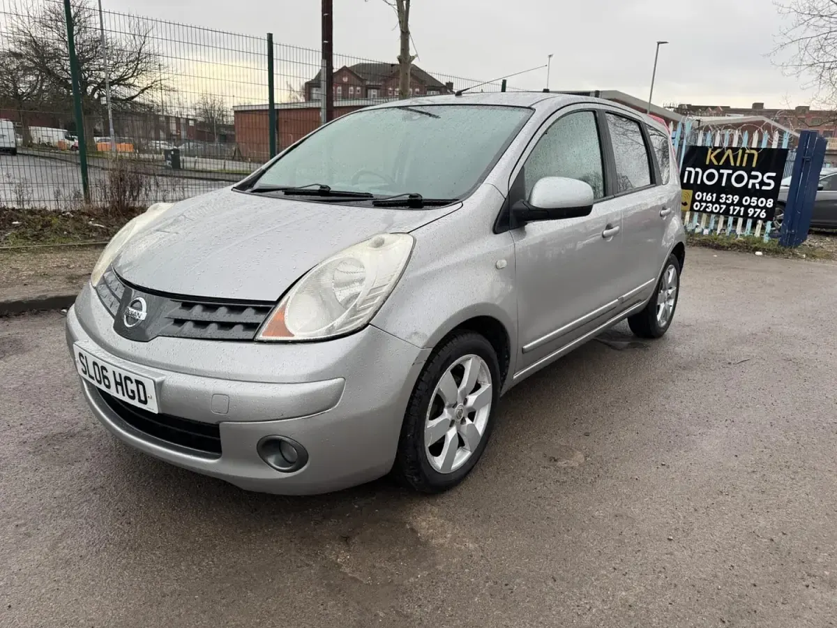 Used Nissan Note 110 HP (80 kW) 2006 Silver Hatchback