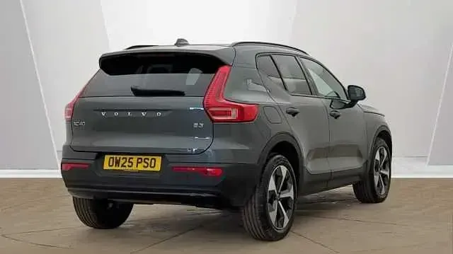 Used Volvo XC40 Plus 161 HP (118 kW) 2026 SUV