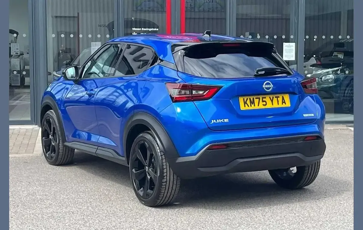 New Nissan Juke Tekna 143 HP (105 kW) 2025 Blue SUV