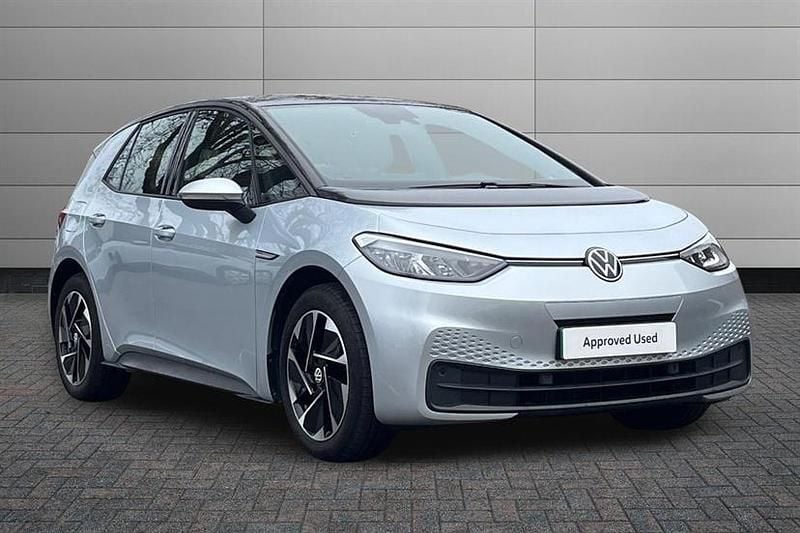 Used VW ID.3 Pro 106 kW (145 HP) 2022 Scale silver with black roof Hatchback