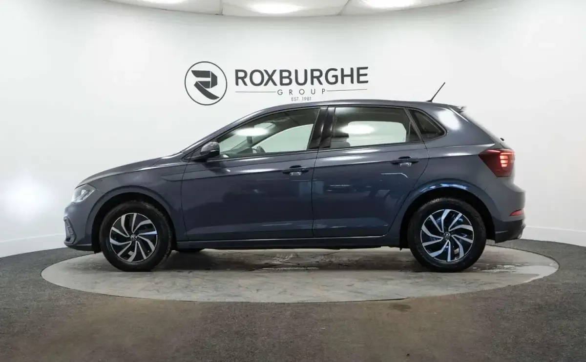 Used VW Polo Life 95 HP (69 kW) 2023 Grey Hatchback