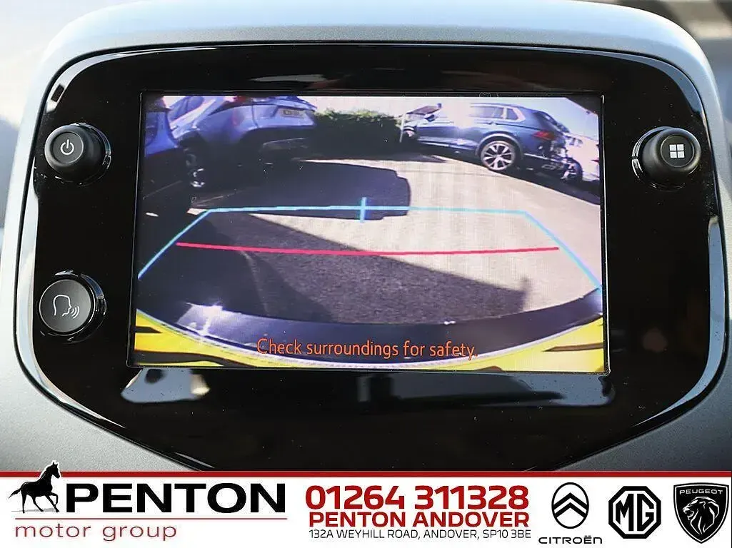 Used Toyota Aygo Trend 70 HP (51 kW) 2021 Red Hatchback